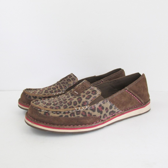 ariat cruisers leopard print